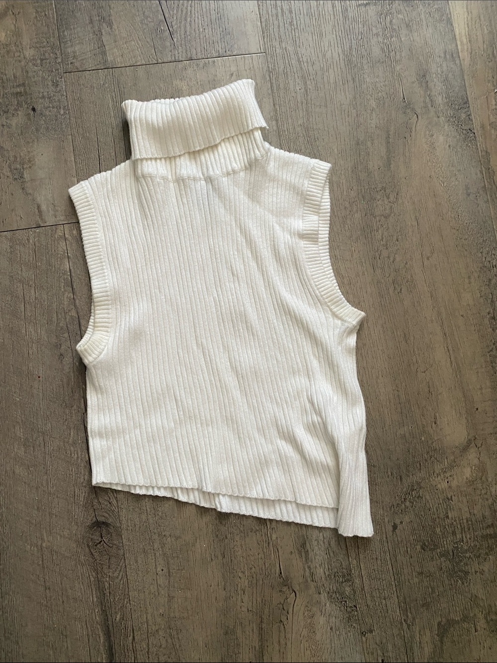 Forever 21 White Ribbed Sleeveless Turtleneck Crop Top